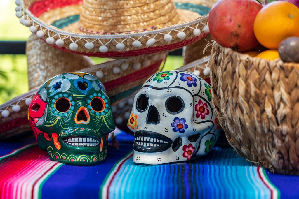 day of the dead skulls